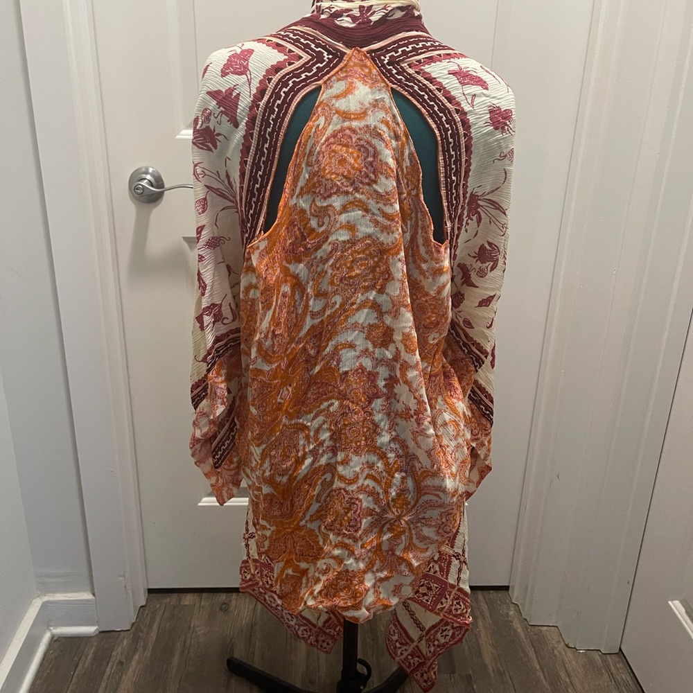 Free People New Kimono Flowy Butterfly Style NWT - Picture 5 of 7